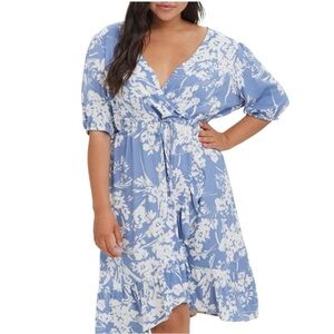 Vero Moda Blue and White Floral Top